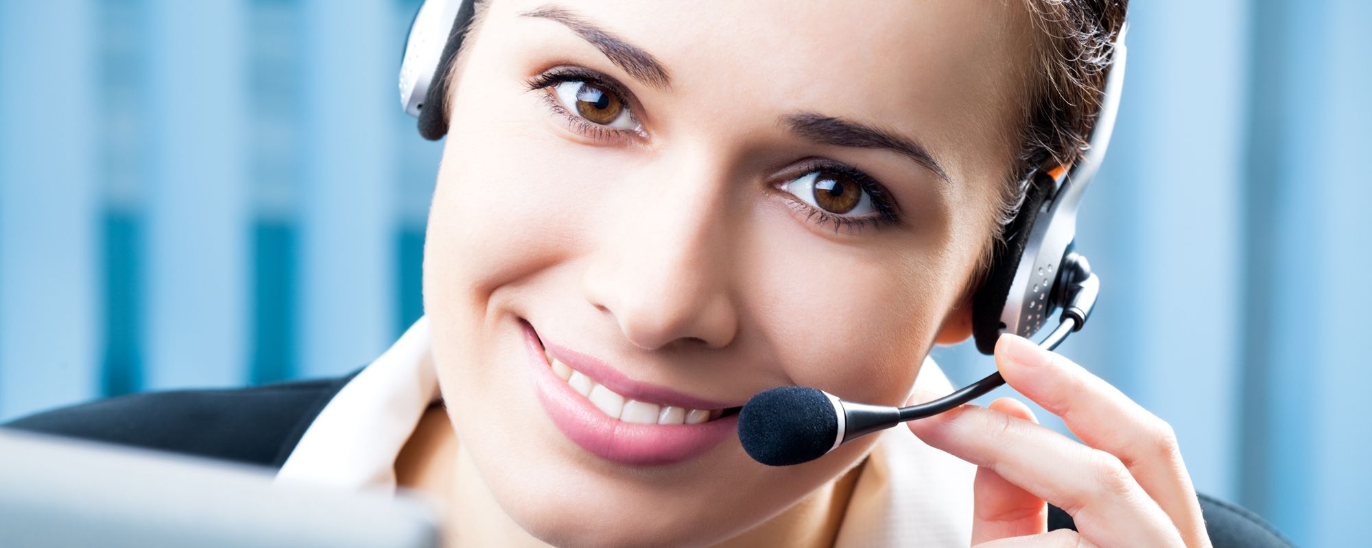 Telephone headset provided by Holcom
