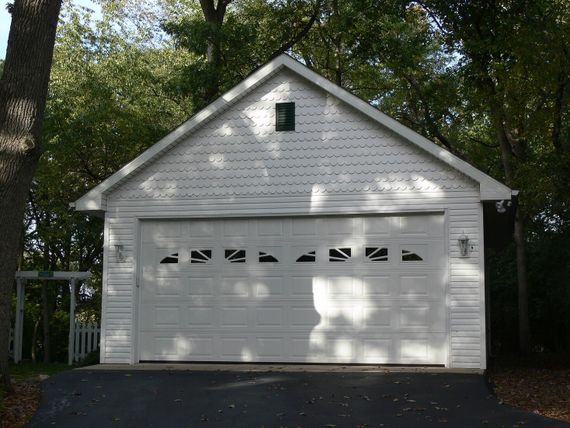 Garage - Garage Doors & Openers in Rockford, IL