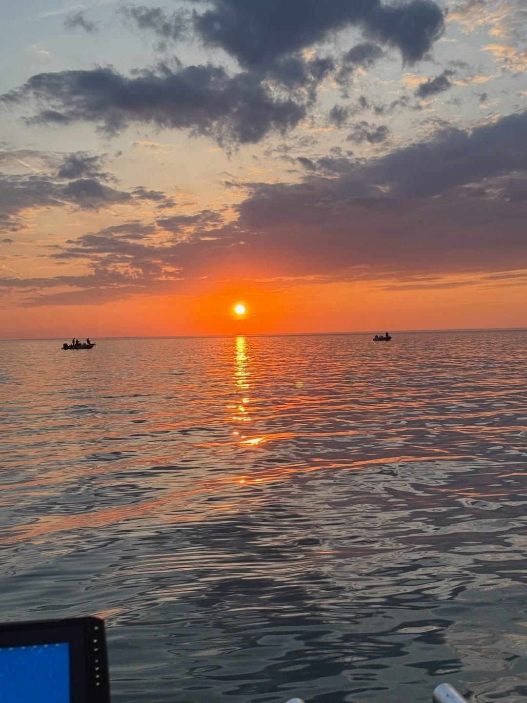 Group of anglers on AA Charters