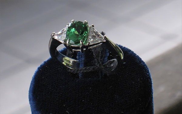 anello pietra verde