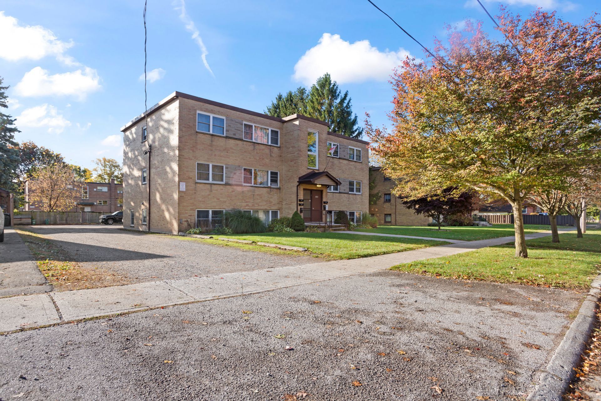 1803 Park Avenue, London, Ontario N5W 2J6