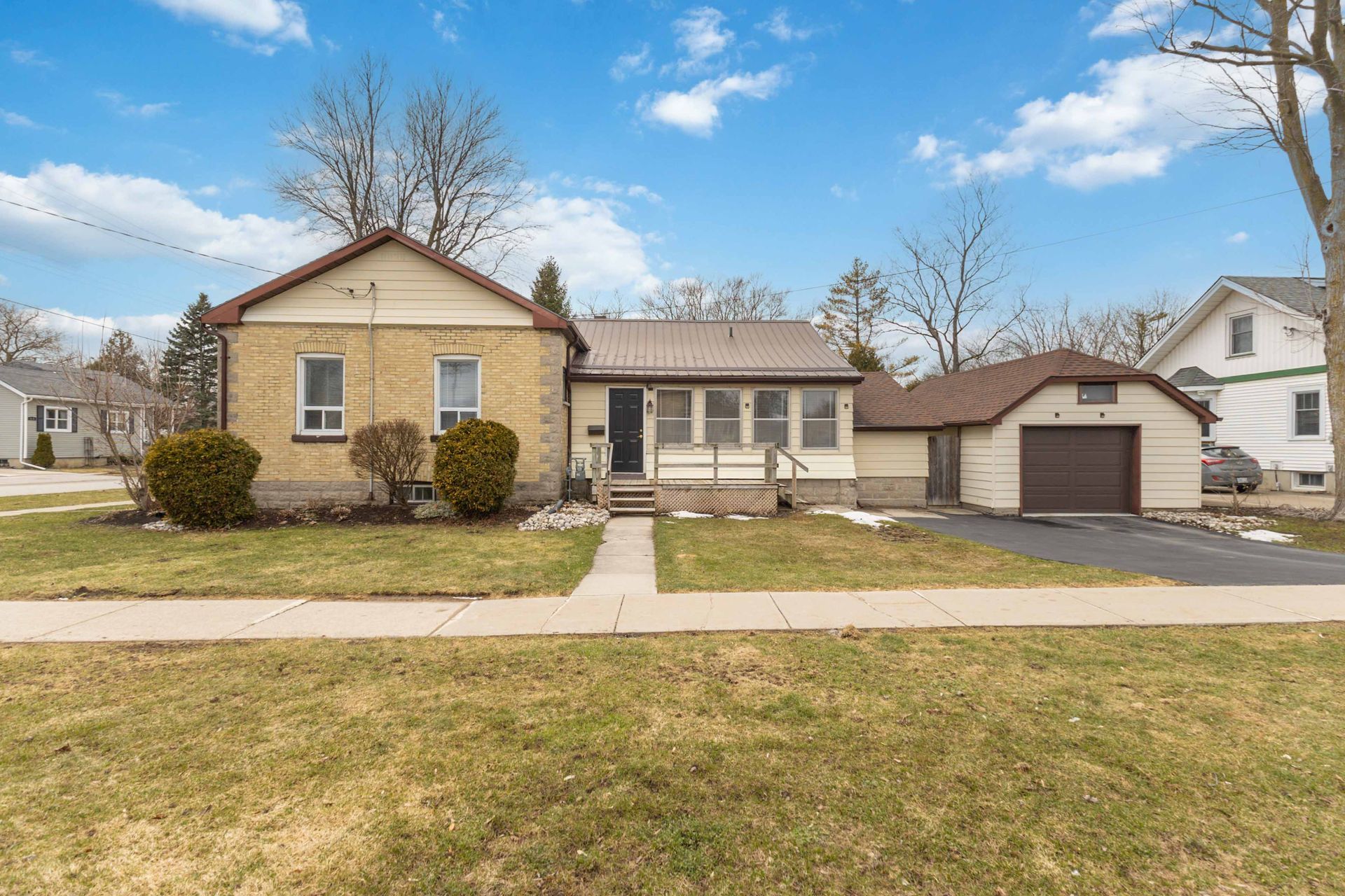 46 Gidley St. West, Exeter