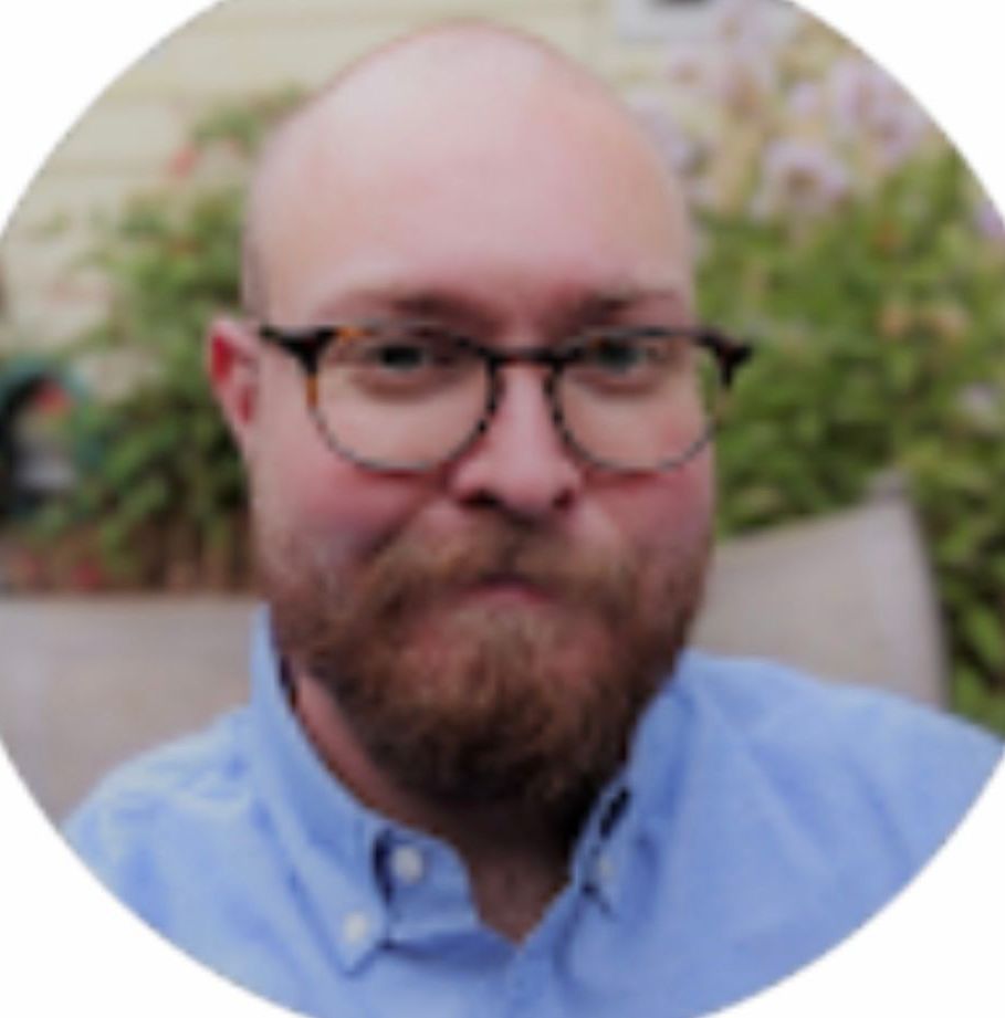 Reviewer Alex Headshot