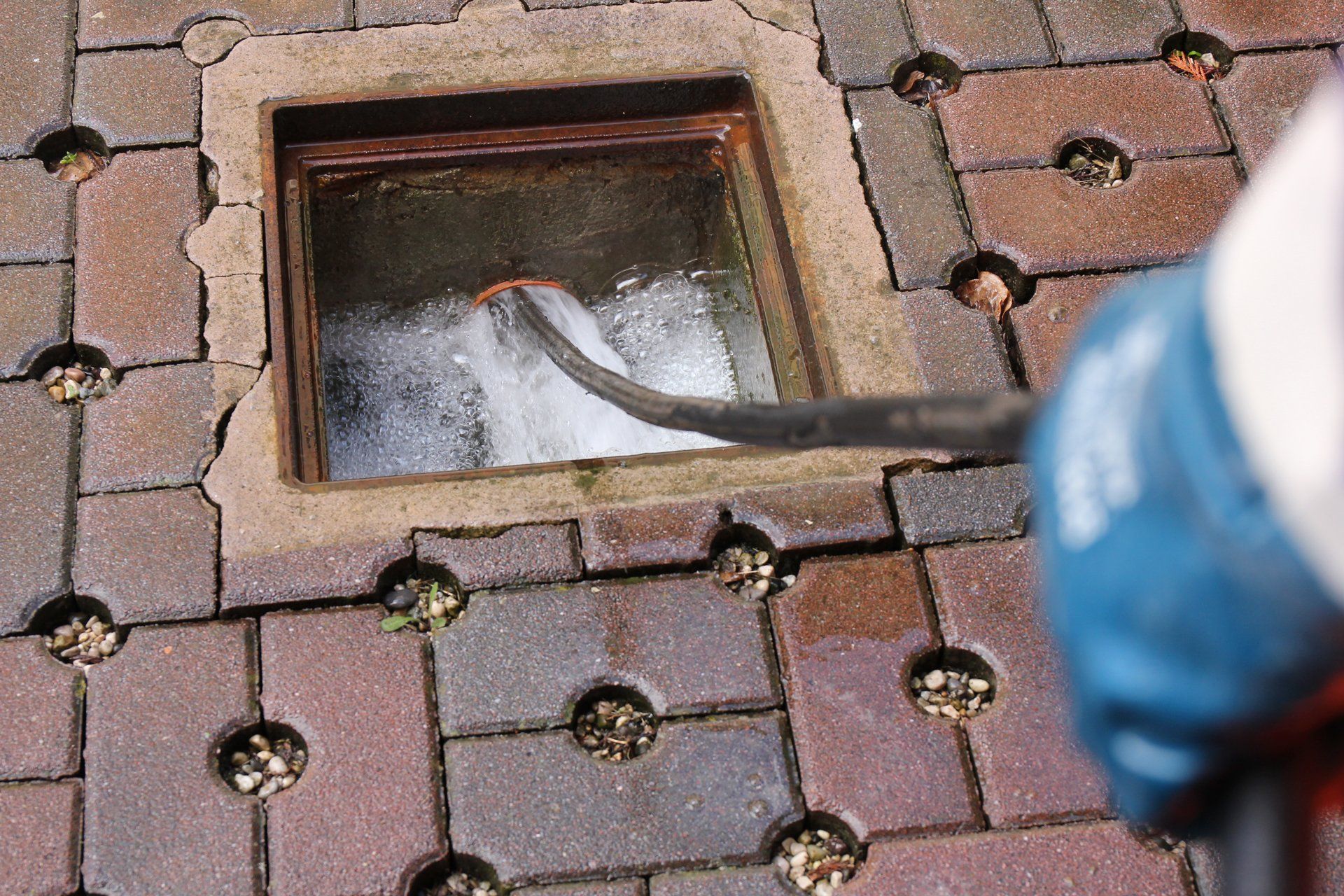 pulizia-fogne-industriali-enea-tecnoespurghi