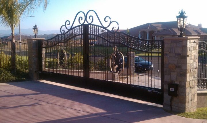 image-370687-554790-quality-fencing-services.jpg?1448295553099