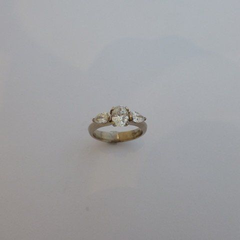 Mason-Carter-Jewellers-3-stone-diamond