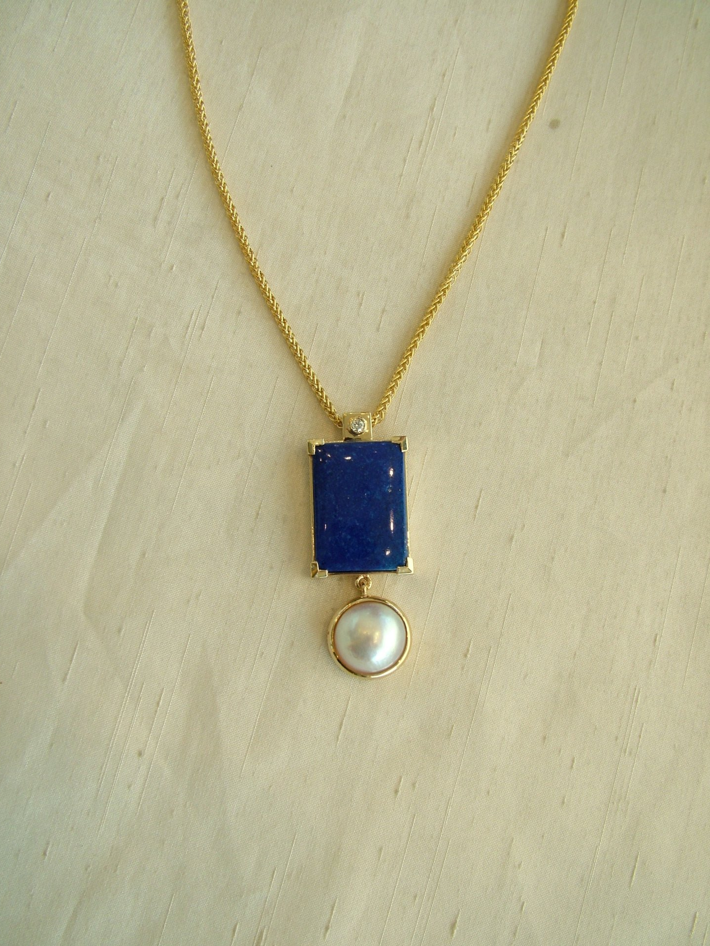 Mason-Carter-Jewellers-necklace