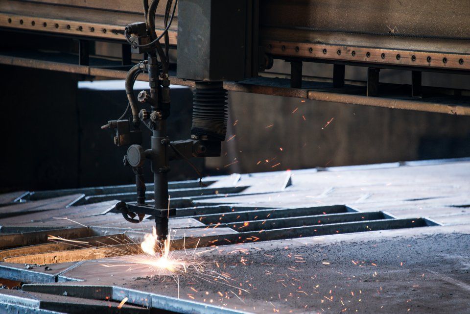 Taglio laser e pressopiegatura