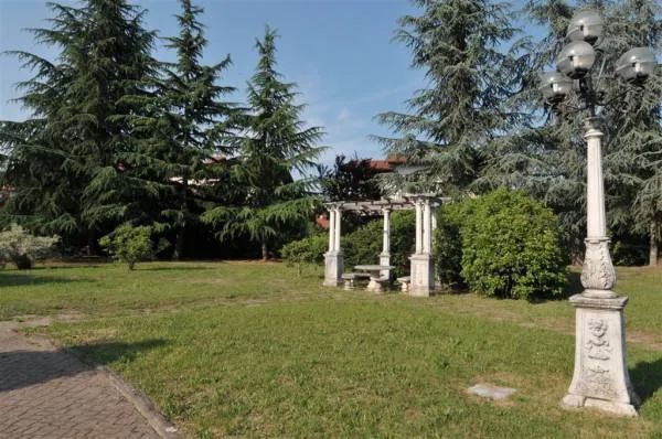 Giardino della casa per anziani