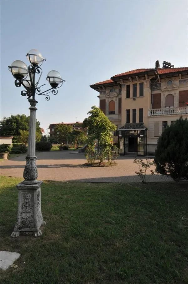 Casa per anziani dall'esterno