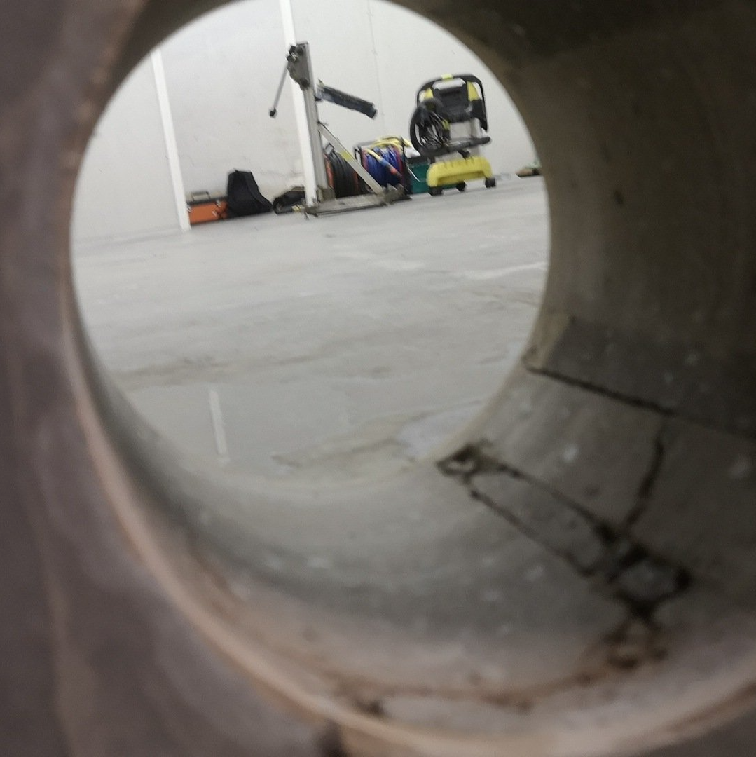 betonboorder boren kruipruimte ventilatie grote gaten