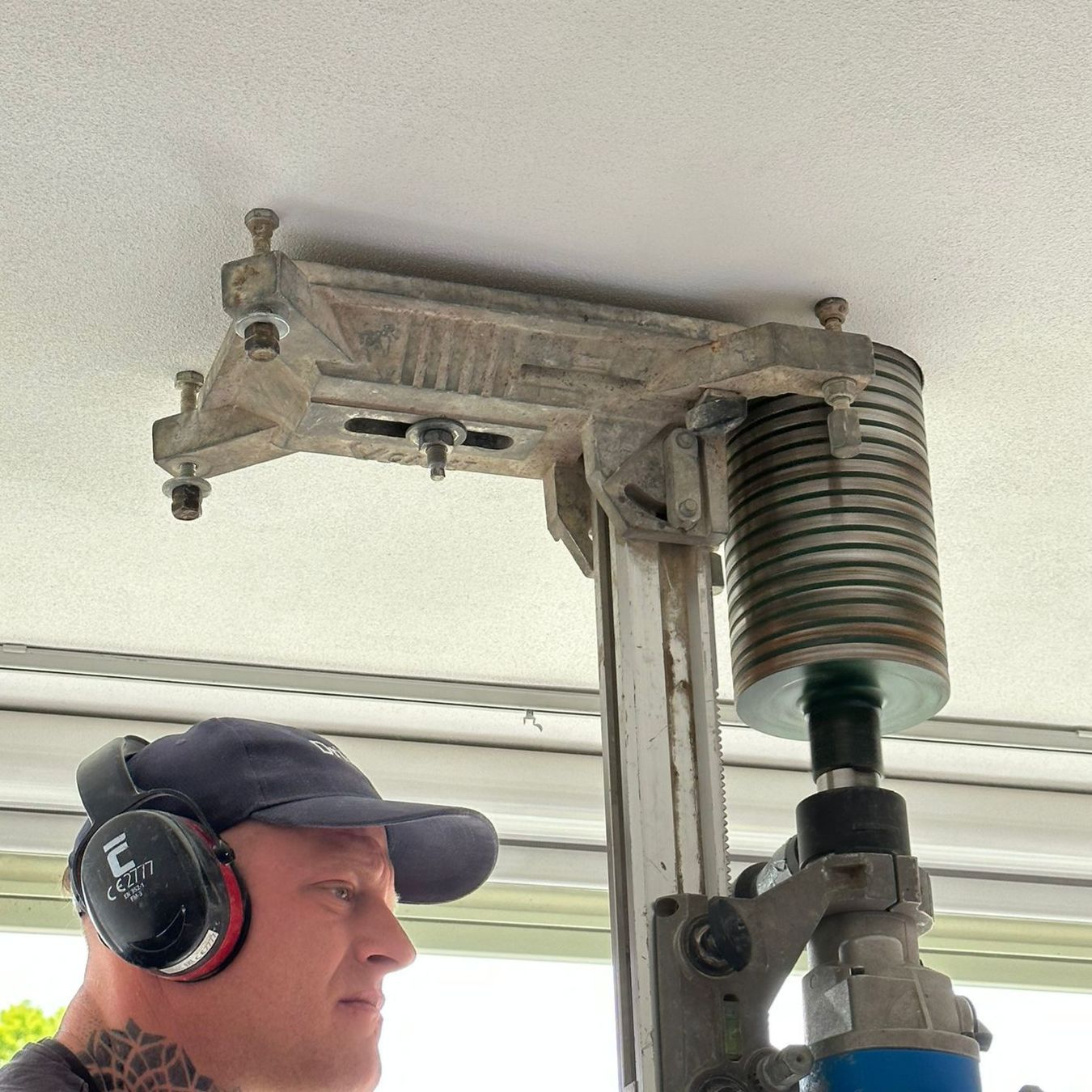 Boren in beton - droog van onder naar boven