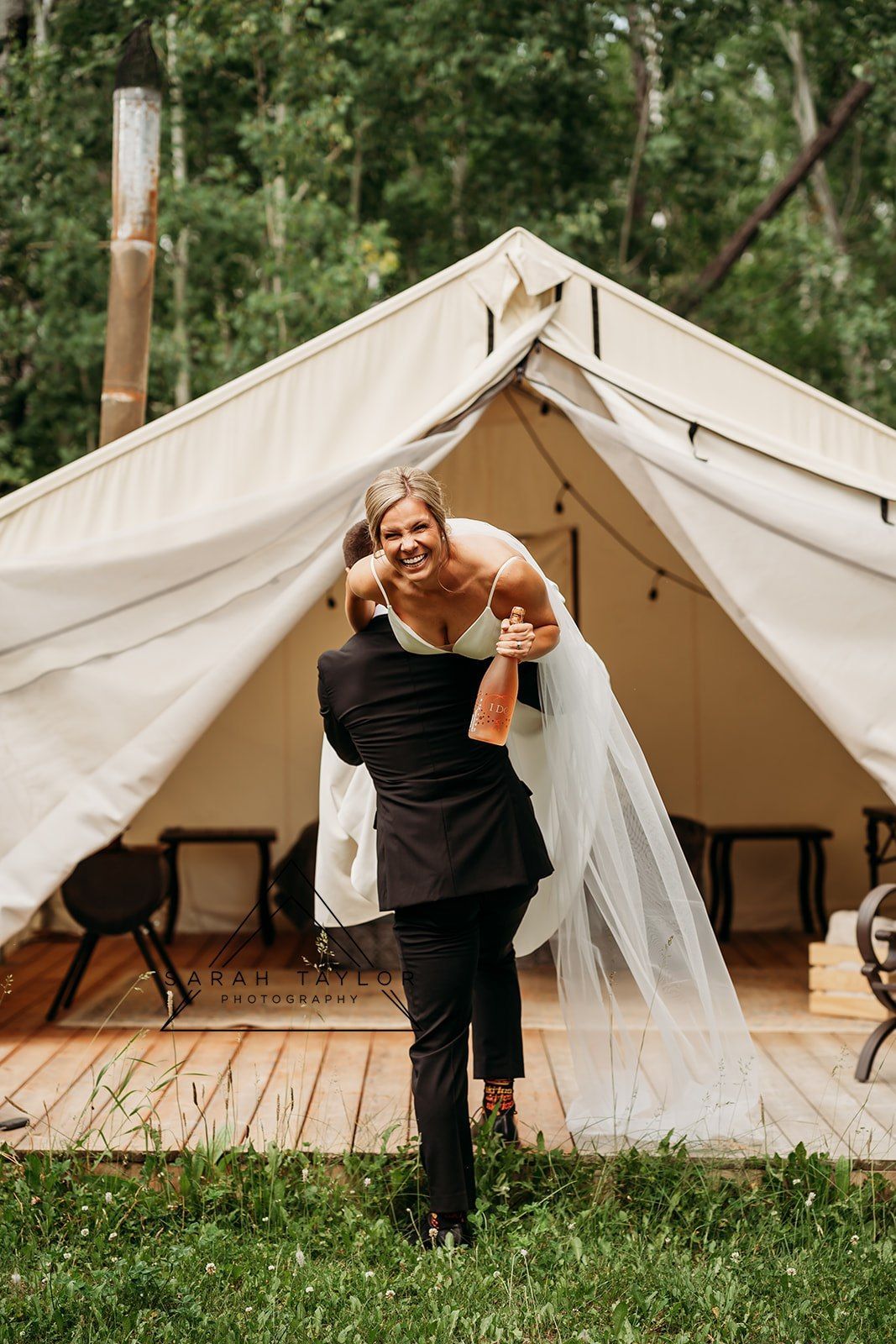 Alberta Wedding Photographer