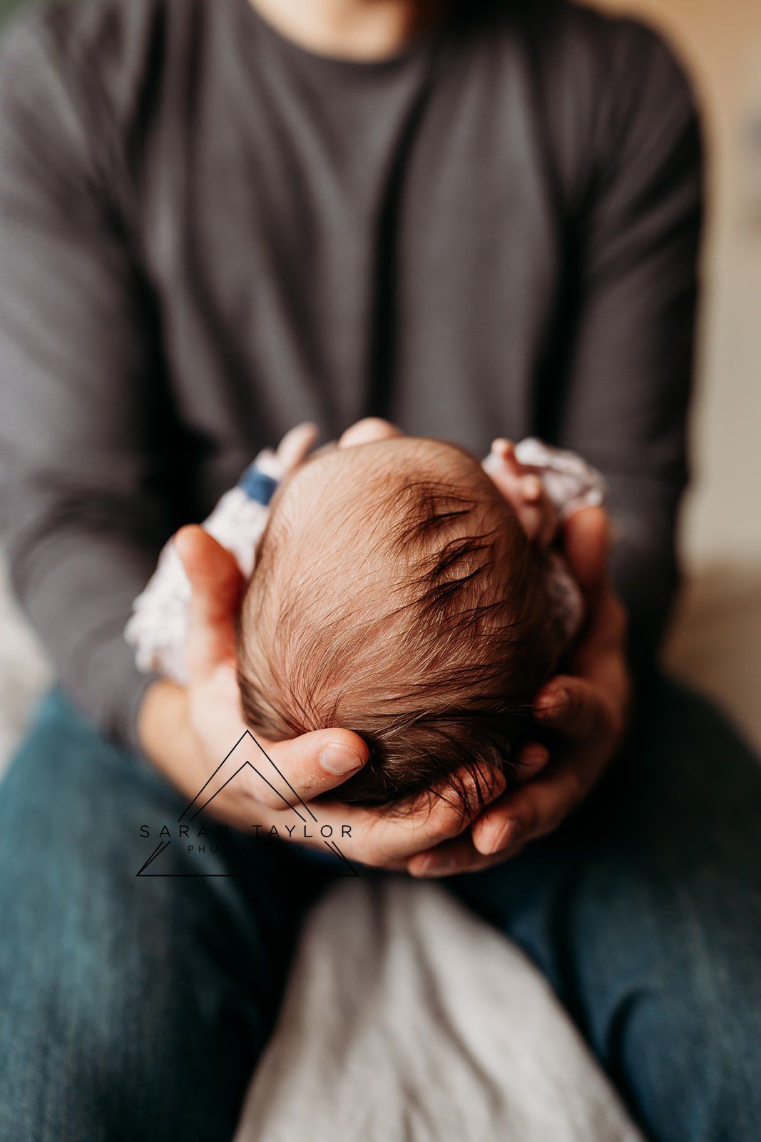 cochrane newborn photographer