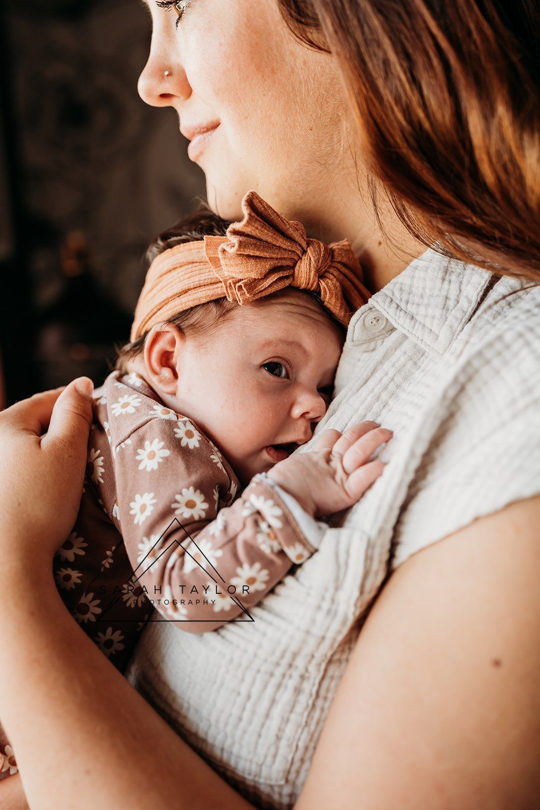 cochrane newborn photographer
