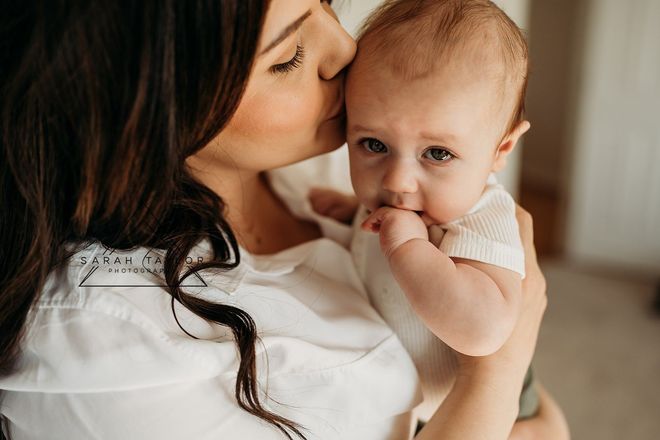 cochrane newborn photographer