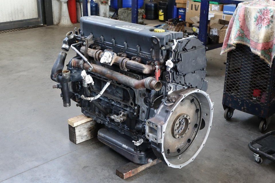 Riparazione componenti di veicoli professionali