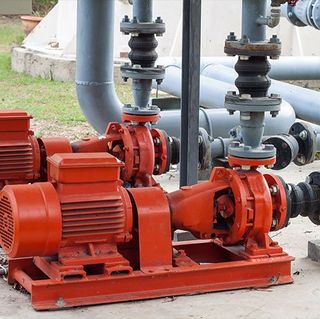Red motor water pump