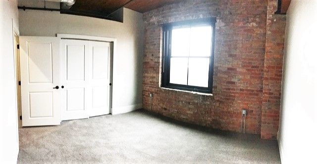 unit bedroom