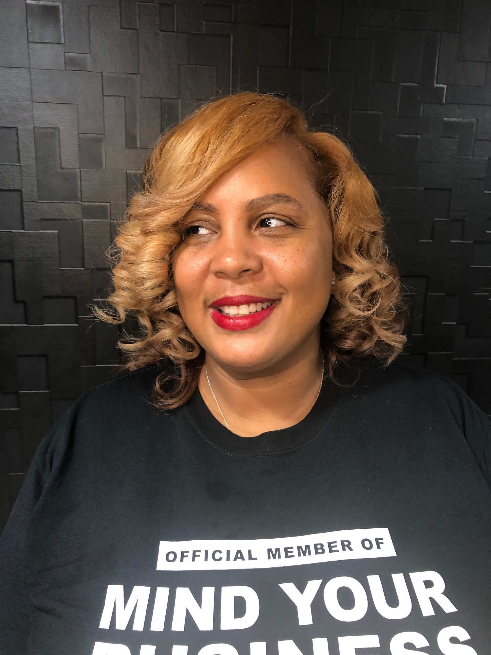 Blondes do have more fun