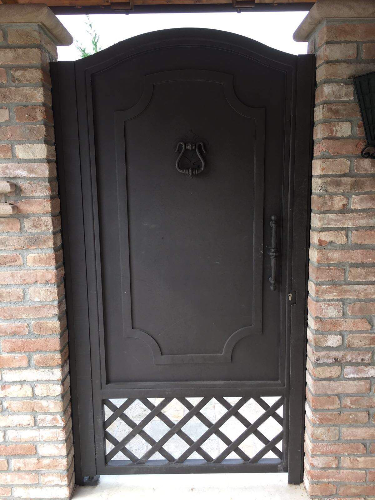 cancello in lamiera classic o