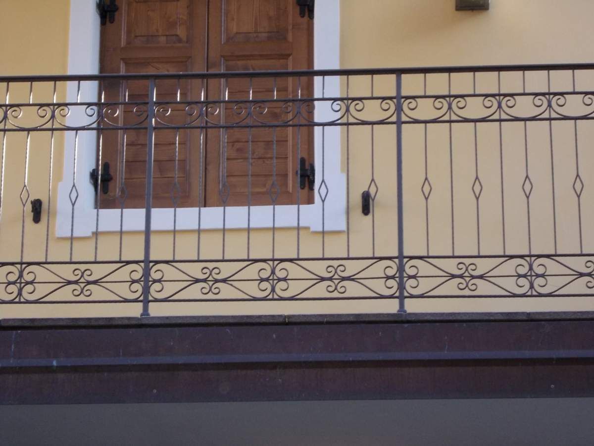 parapetto per balcone