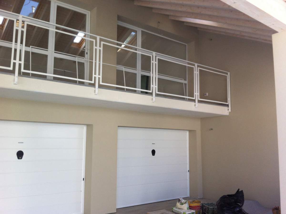 parapetto per balcone