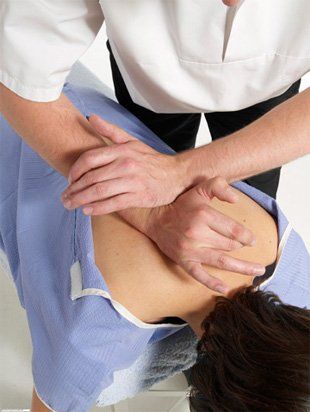 Chiropractors in - Cirencester, Gloucester - Cirencester Family Chiropractic - Treatment