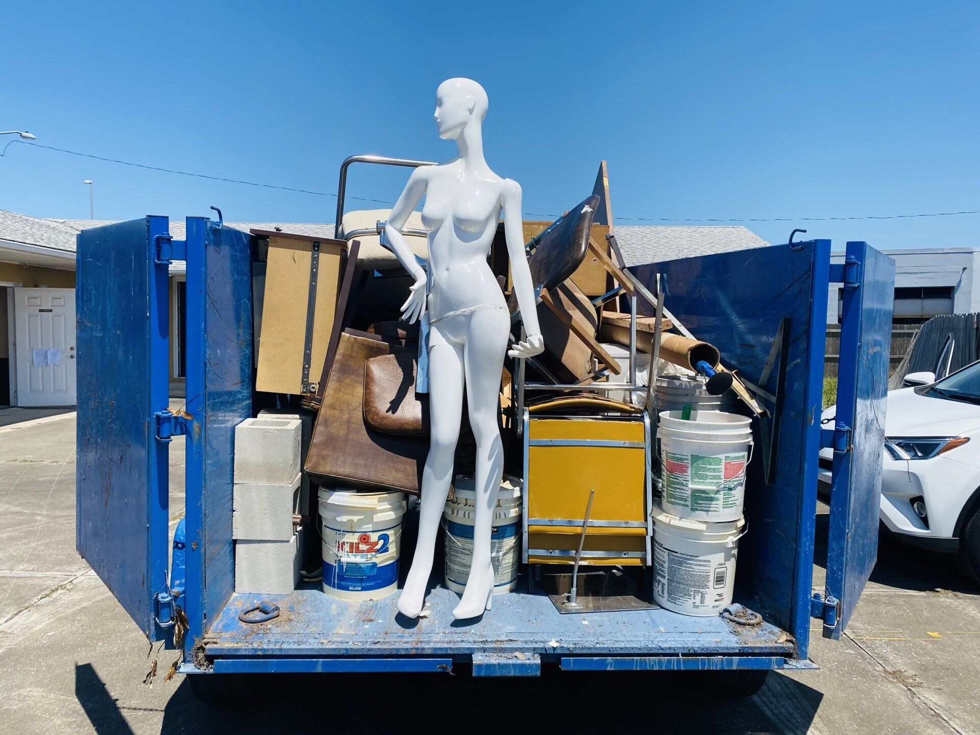 Junk removal | Tampa, FL | Blue Whale Junk Removal