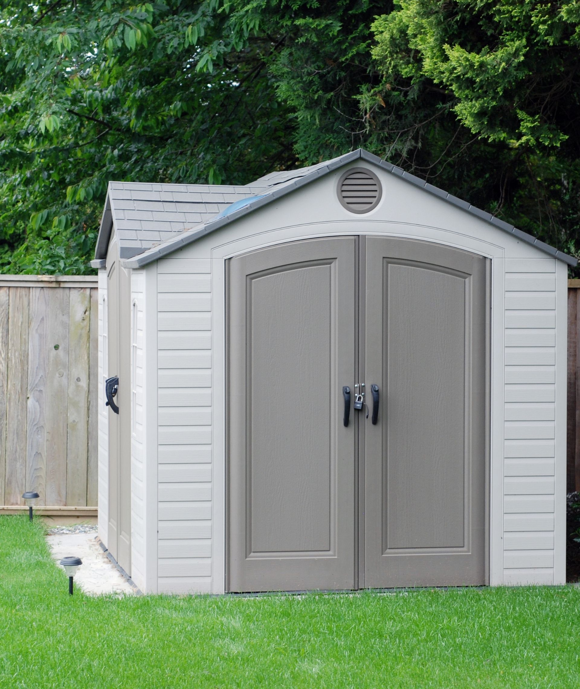 Shed removal | Tampa, FL | Blue Whale Junk Removal