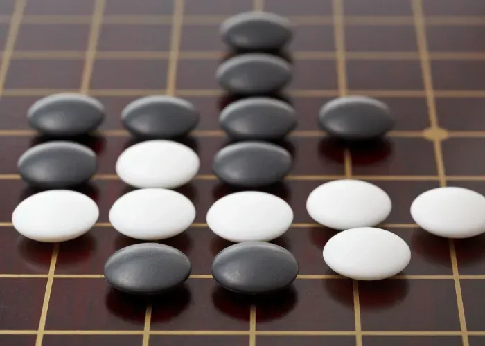 weiqi board game