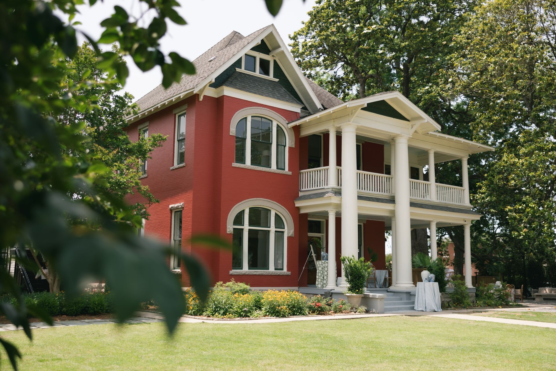 Visit the E.O. Manees House Event Venue