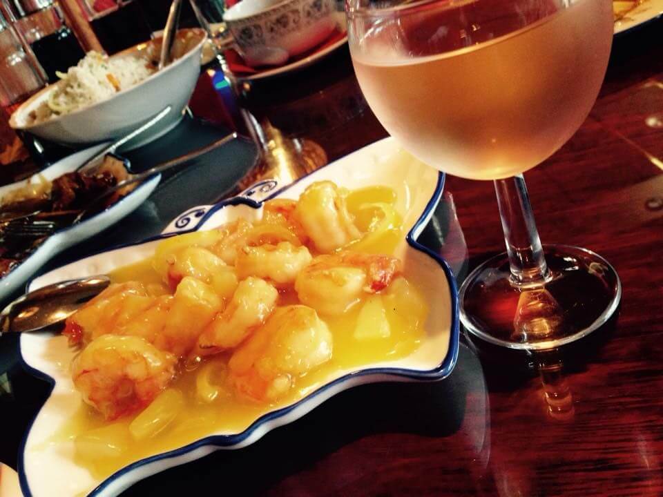 Ķīniešu restorāns Fei-Fei Teikā | +371 66 663 388