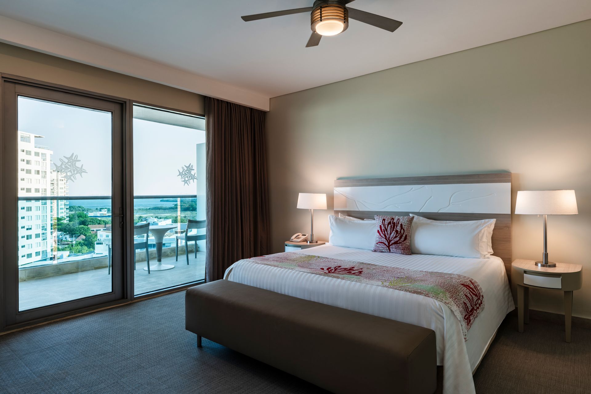 Habitación Ejecutiva Hotel Las Américas: torre del mar