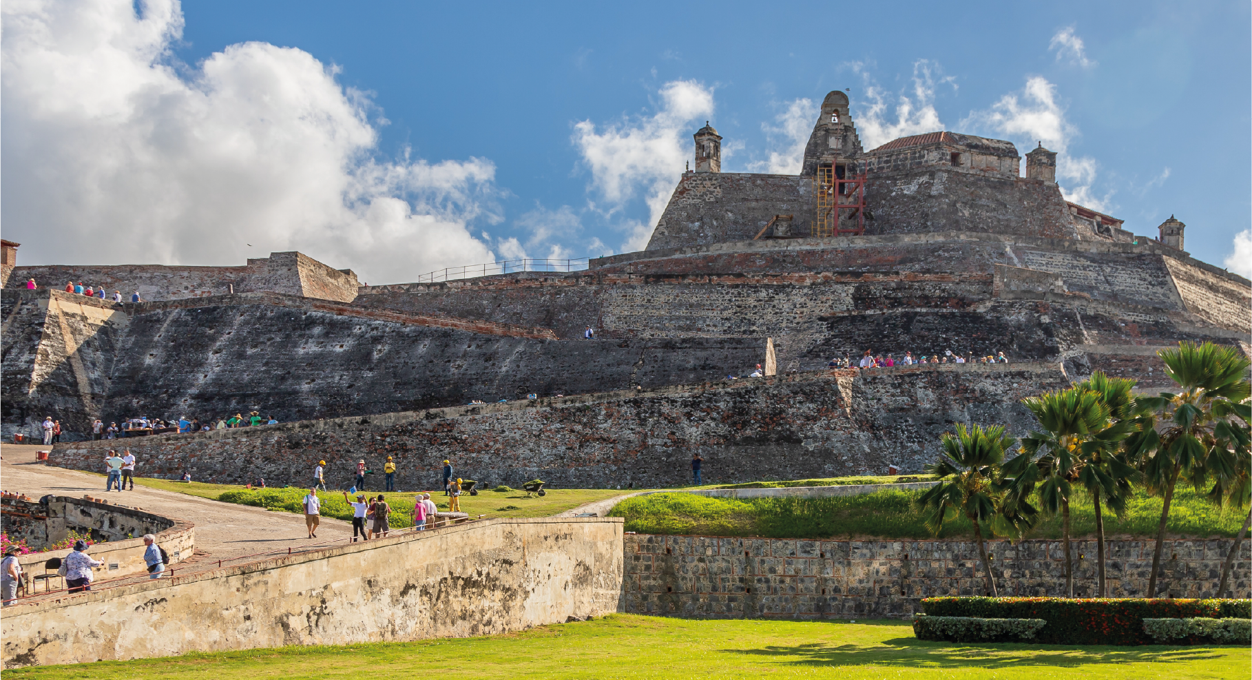 Cartagena de Indias Hotel Las Américas - Qué Hacer - Las Murallas