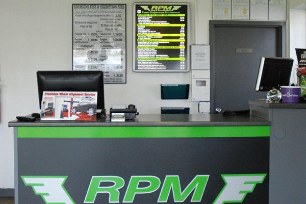RPM Tire & Auto Center Desk — Fairless Hills, PA — RPM Tire & Auto Center