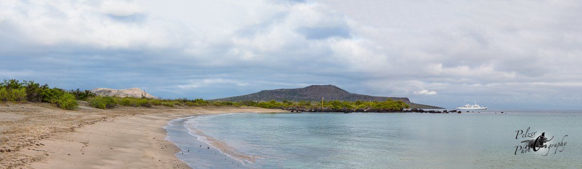 Floreana-Post Office Bay