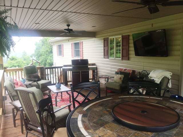 Living Room - home renovation in Duncansville, PA