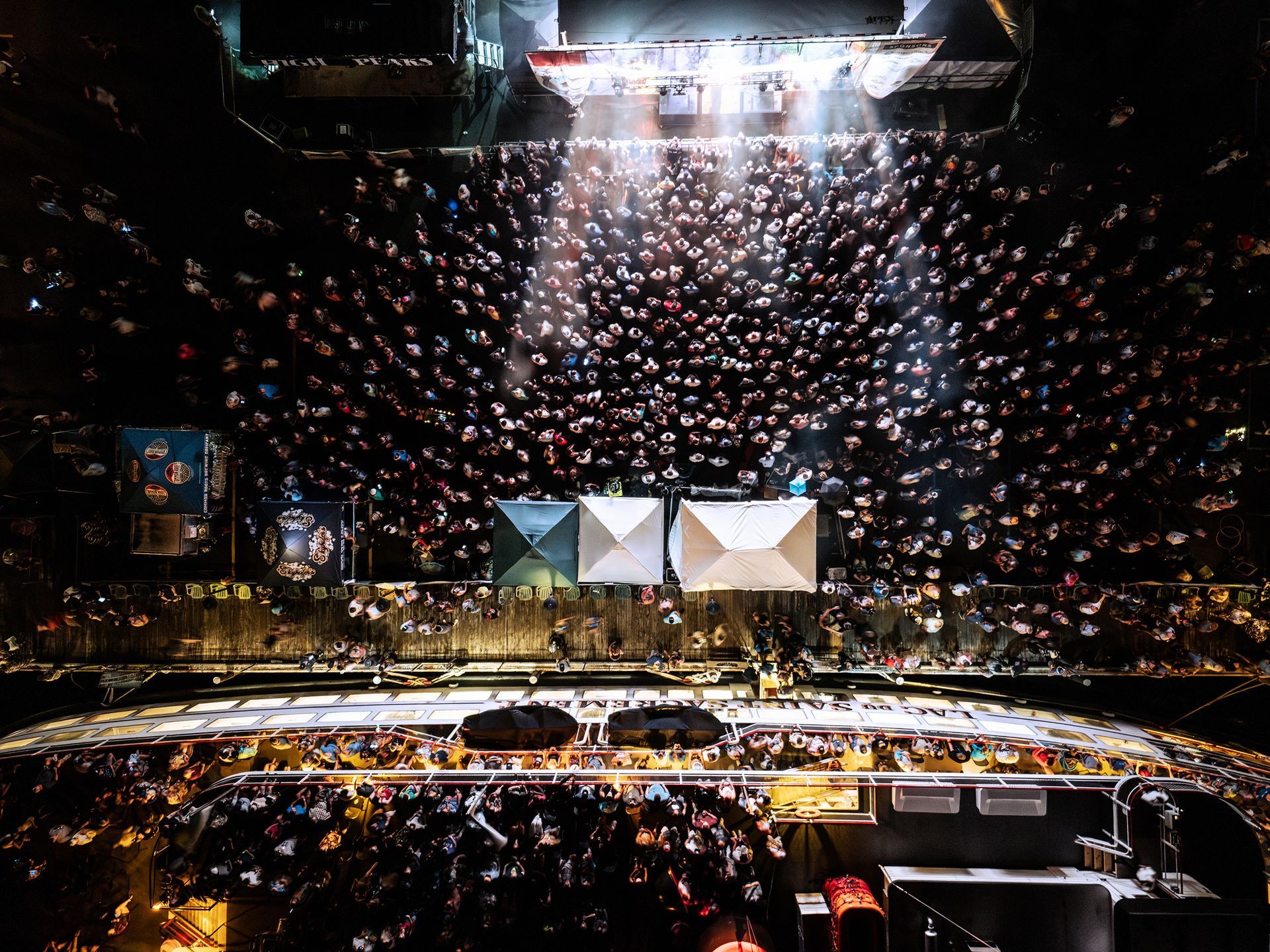 Lake-George-Rock-The-Dock-stage
