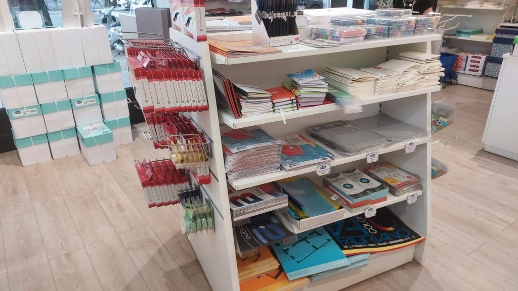 prodotti per l'ufficio presenti in negozio