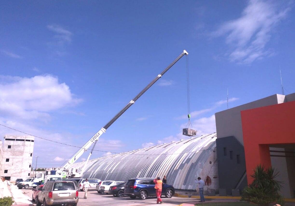 GRÚAS GARDEA - Montajes de tanques