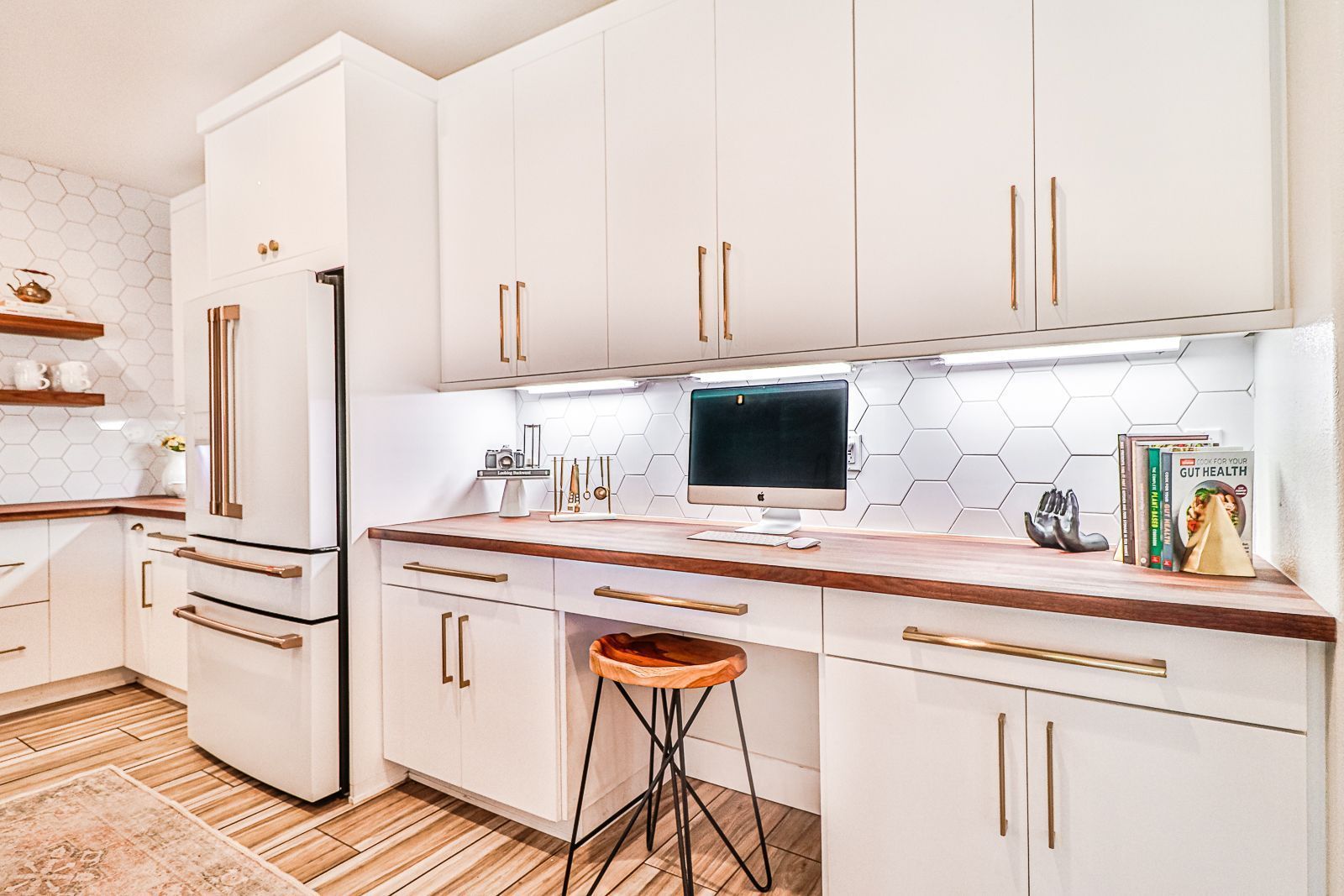 Beautiful custom kitchen cabinets installed by West Coast Cabinets in Henderson NV