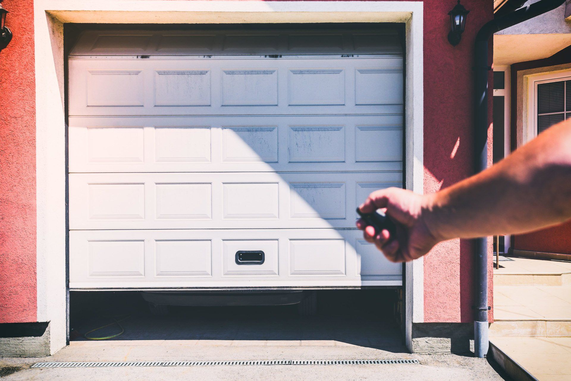 Garage Door Replacement — Contractors repair garage door panel replacement in Mount Pleasant, TN