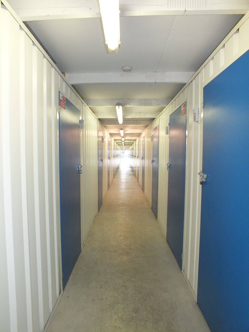 high quality spacious storage in Salisbury