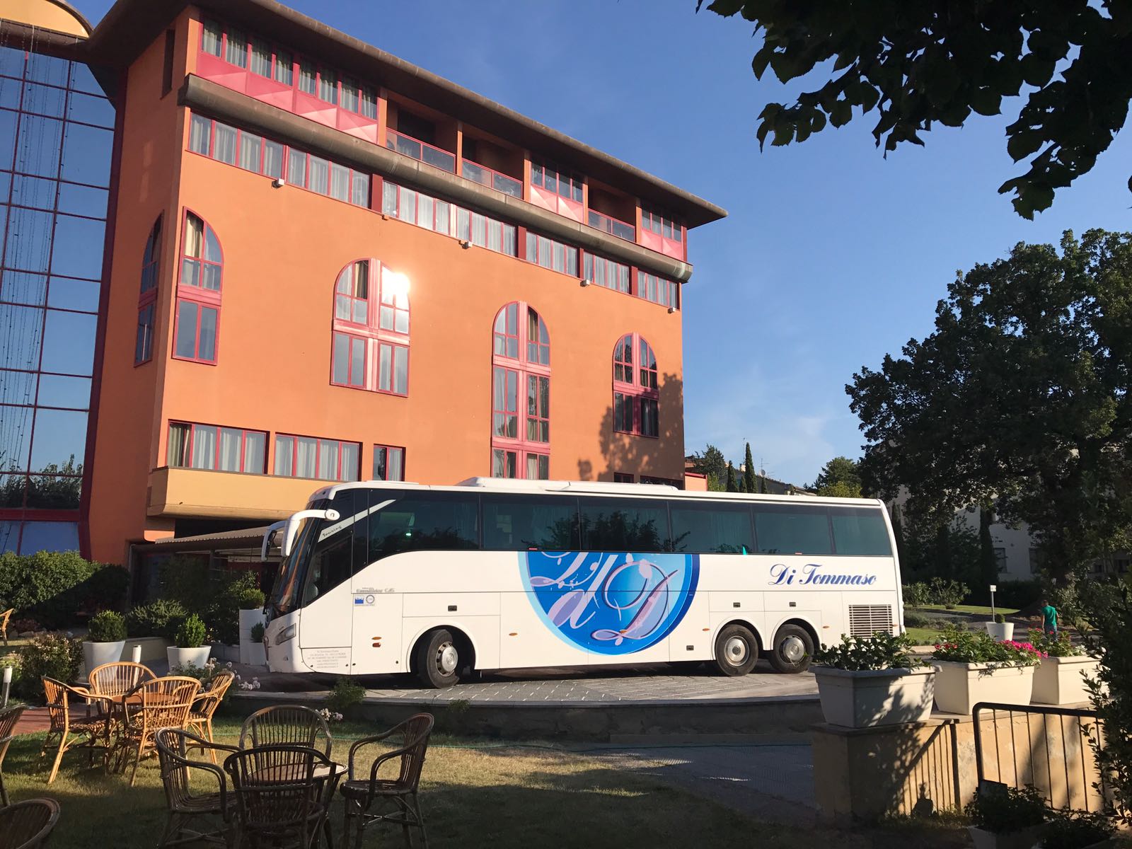 Di Tommaso Noleggio Pullman Roma