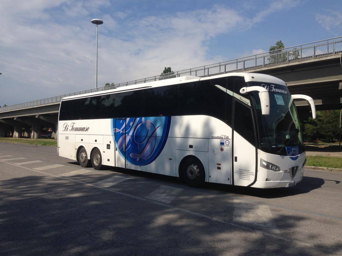 Di Tommaso Noleggio Pullman Roma