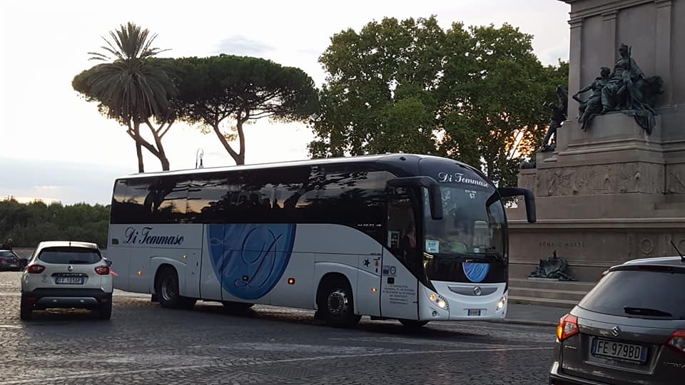 Di Tommaso Noleggio Pullman Roma