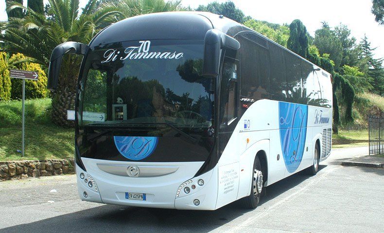 Di Tommaso Noleggio Pullman Roma