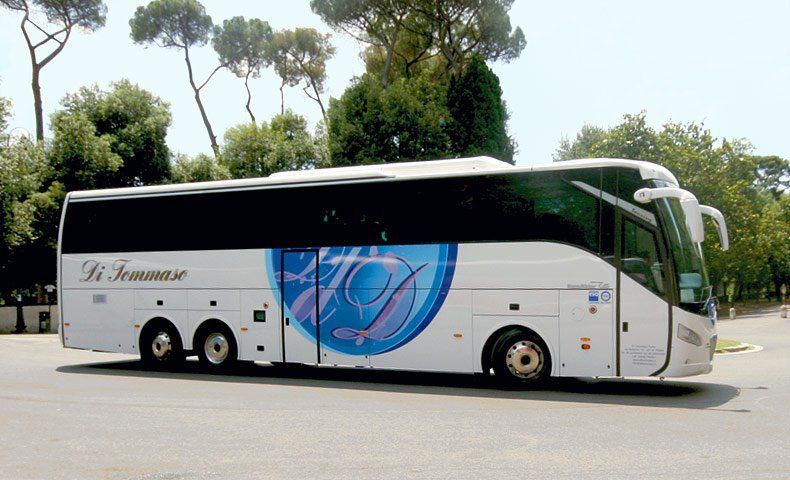 Di Tommaso Noleggio Pullman Roma