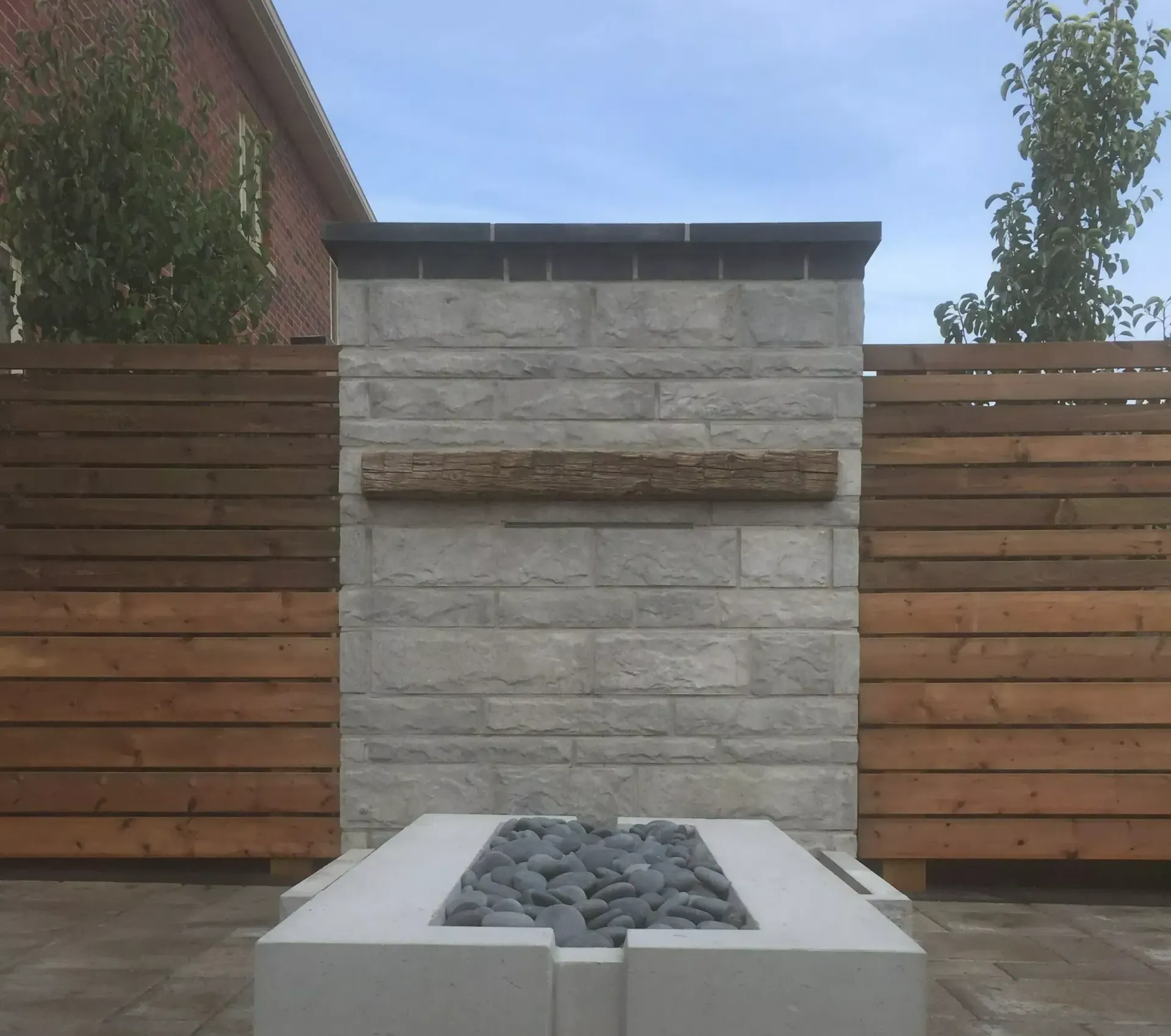 fence installation hamilton, fence installations hamilton on, fencing company hamilton